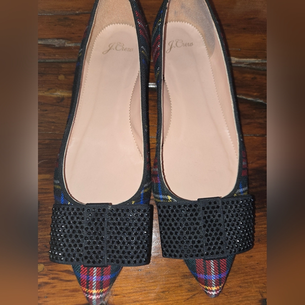 J.Crew Tartan plaid shoes with crystal bow. Size 8 1/2 EUC.